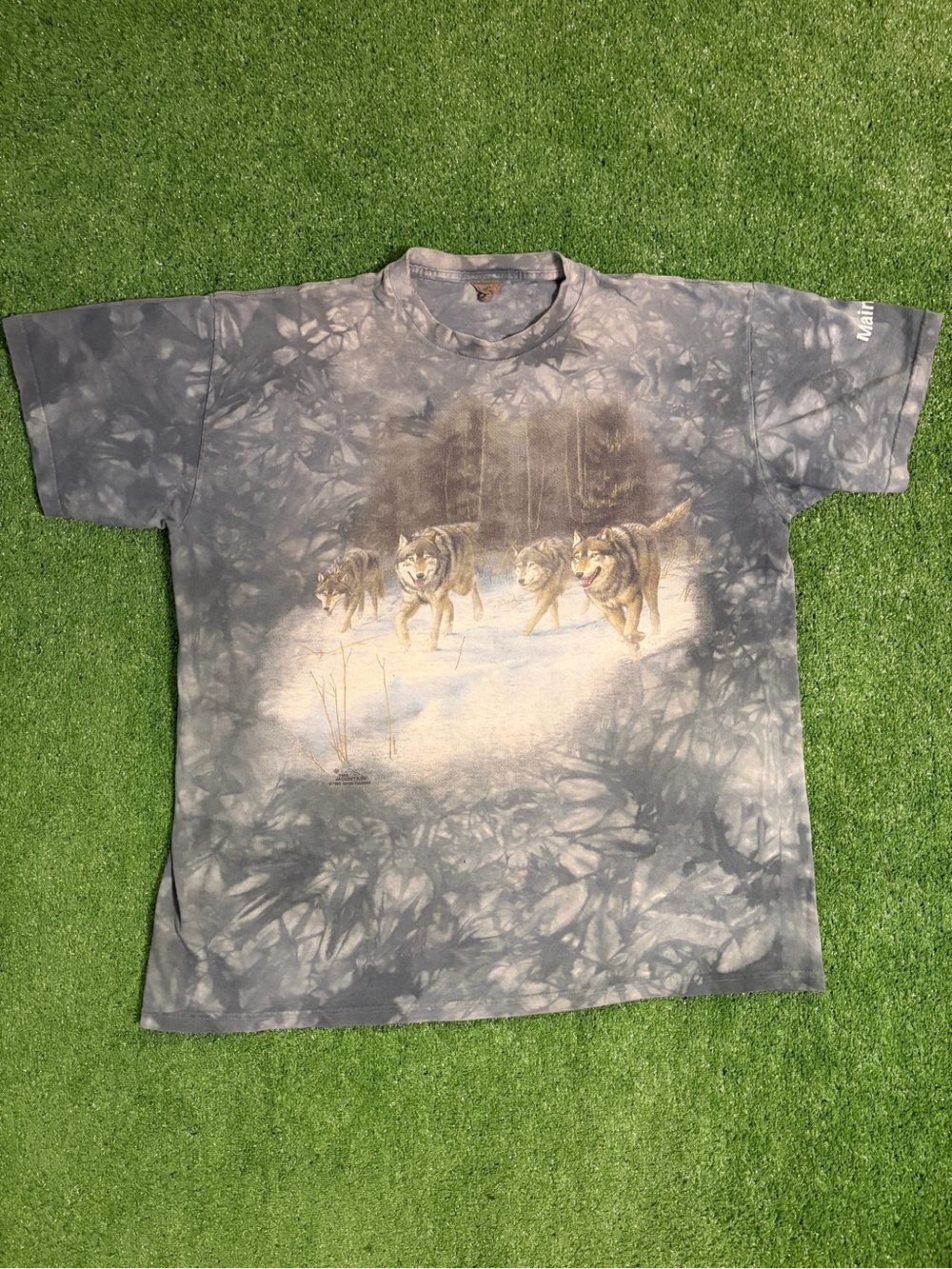 Vintage Distressed The Mountain Wolves Tie Dye T-Shirt